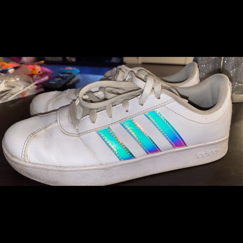 Women’s ( big girl ) white/iridescent adidas